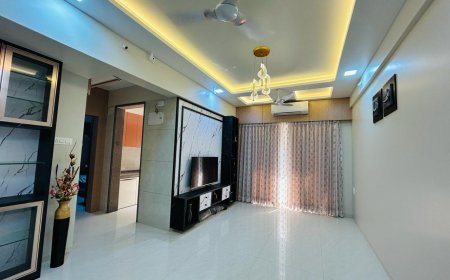 Mangeshi Valley Flats