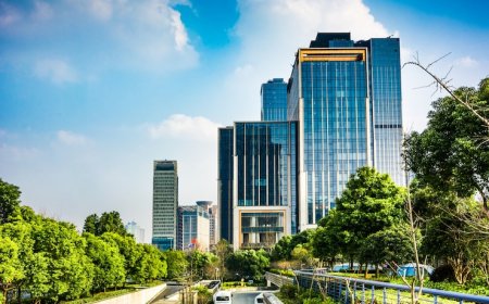 How Noida Projects Are Redefining Urban Living