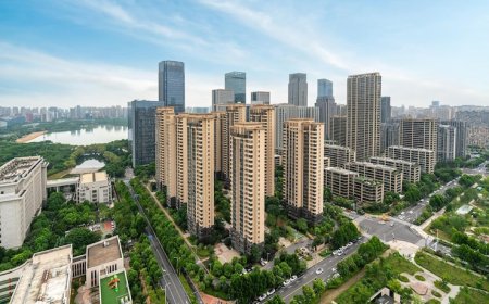 Lotus Aquaria Prabhadevi: Location, Lifestyle, and Investment Highlights Explained