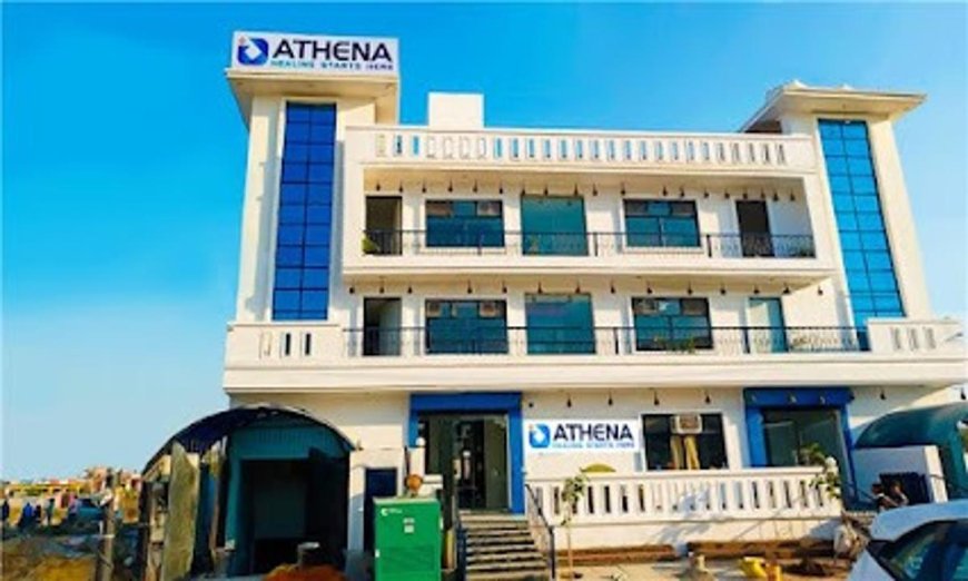 Deaddiction Center in Noida for Safe Healing and Recovery Care