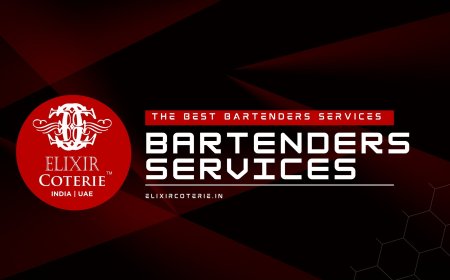 Destination Resort Bartenders Curating Relaxed Cocktail Bar Experiences for Holiday Celebrations