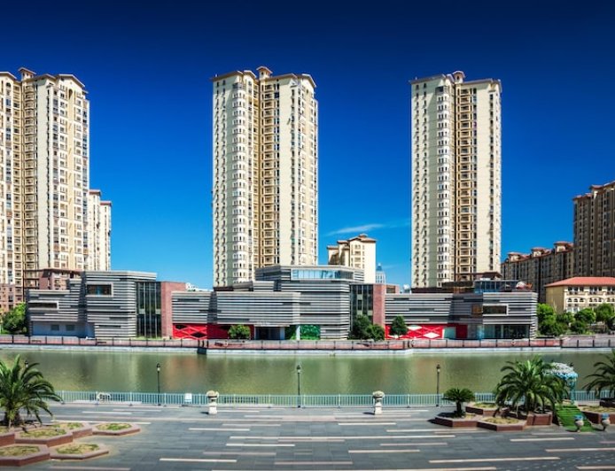 Shapoorji Pallonji Codename Zest Apartments in Mumbai