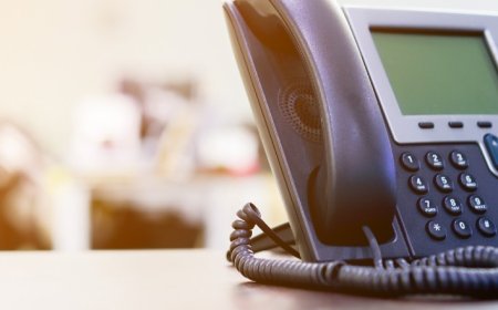 Why UK Businesses Are Ditching Old Phone Lines for Hosted VoIP