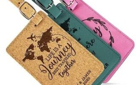 Custom Luggage Tags for Modern Travel Branding