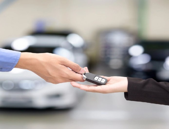 Rent a Car in Marina vs Taxi: What Actually Saves More?