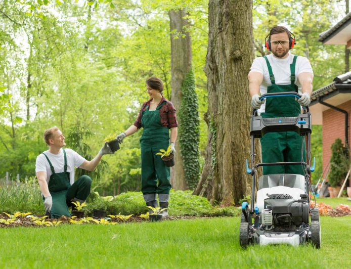 How Regular Garden Cleaning Enhances Property Value