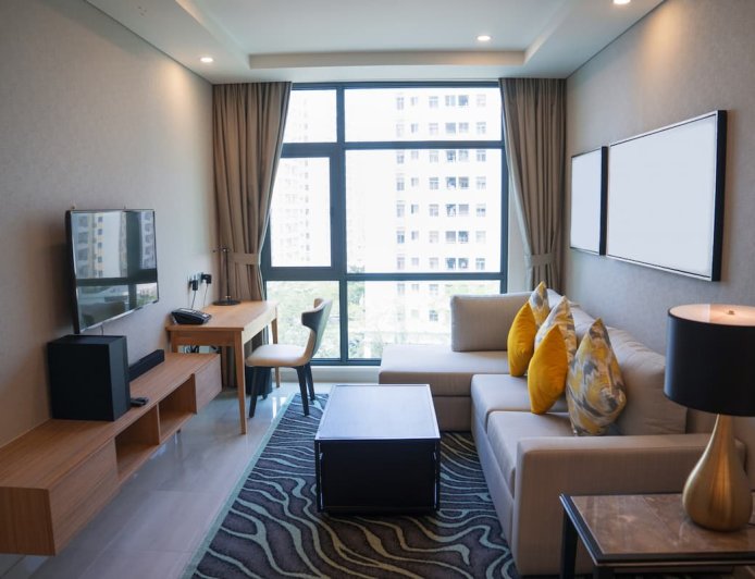 Explore DLF Sector 108 Noida Luxury Residences with Modern Amenities
