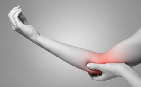 How Elbow Surgery Helps Athletes Return to Sports Safely