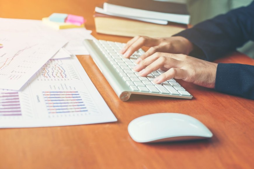 How to Interpret Cash Flow Statements Effectively for a Business Finance Assignment?