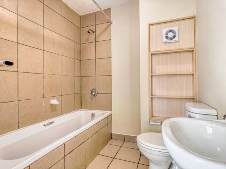 How Kitchen and Bath Remodel Contractors Turn Small Spaces Into Stunning Showpieces