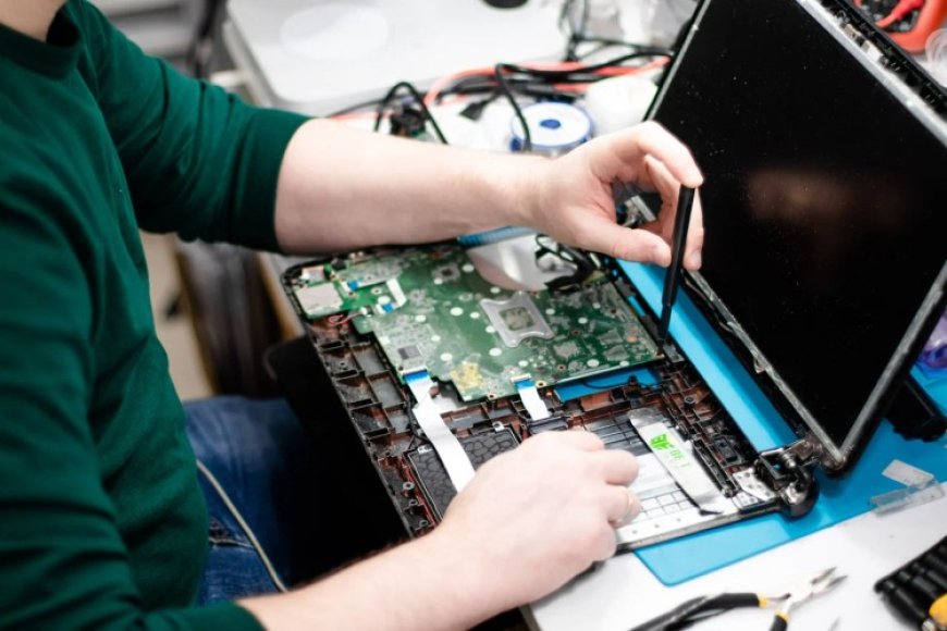 How Timely MacBook Repairs Can Extend the Life of Your Device