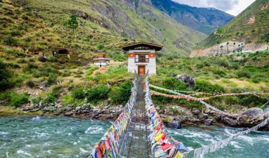 Romantic Escapes and Mountain Adventures: Creating Memorable Travel Experiences