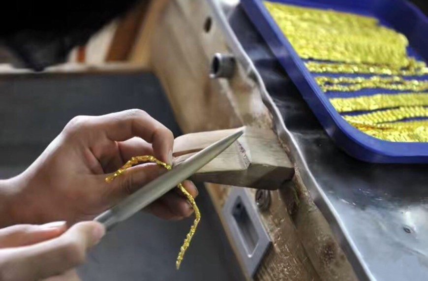 Jewelry Manufacturing Plant Setup 2026: Investment Cost, Machinery & Market Trends