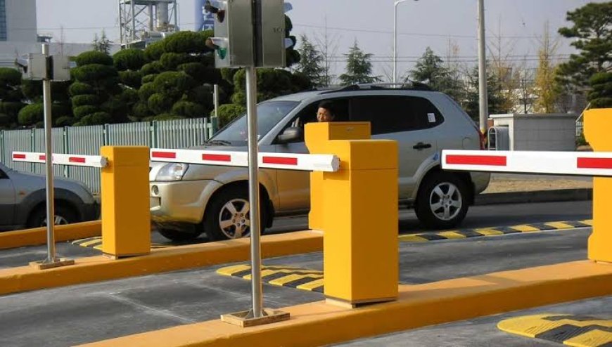 Gate Barrier System Dubai & Sliding Glass Doors Dubai – Smart Entrance Solutions by Macro Doors