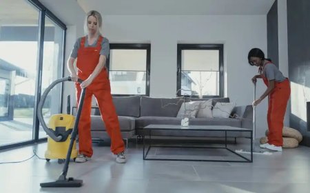 10 Signs Your Home Needs Professional Cleaning Services