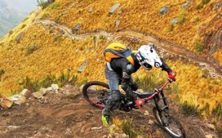 Mountain Bike Vacation Peru: The Ride Experience You'll Never Forget