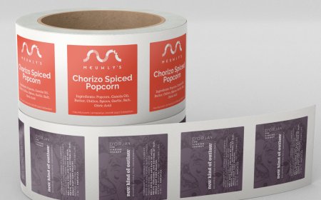 Custom Square Roll Labels for Simple Brand Packaging