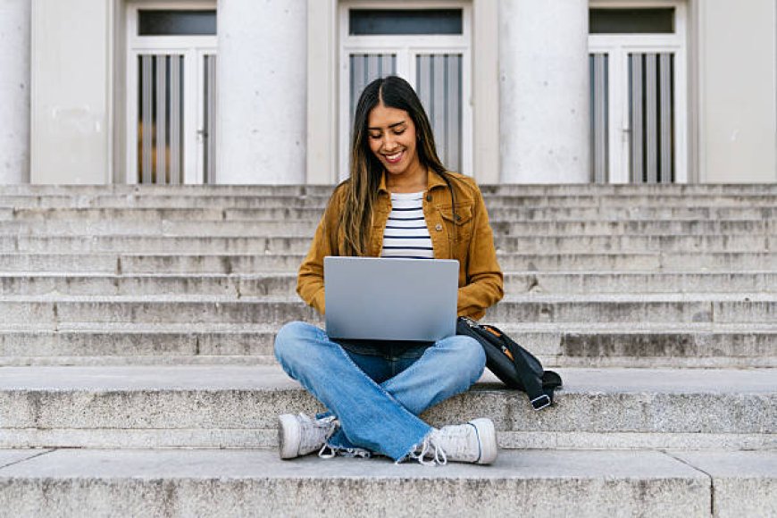 The Role of Technology in Transforming Education Services