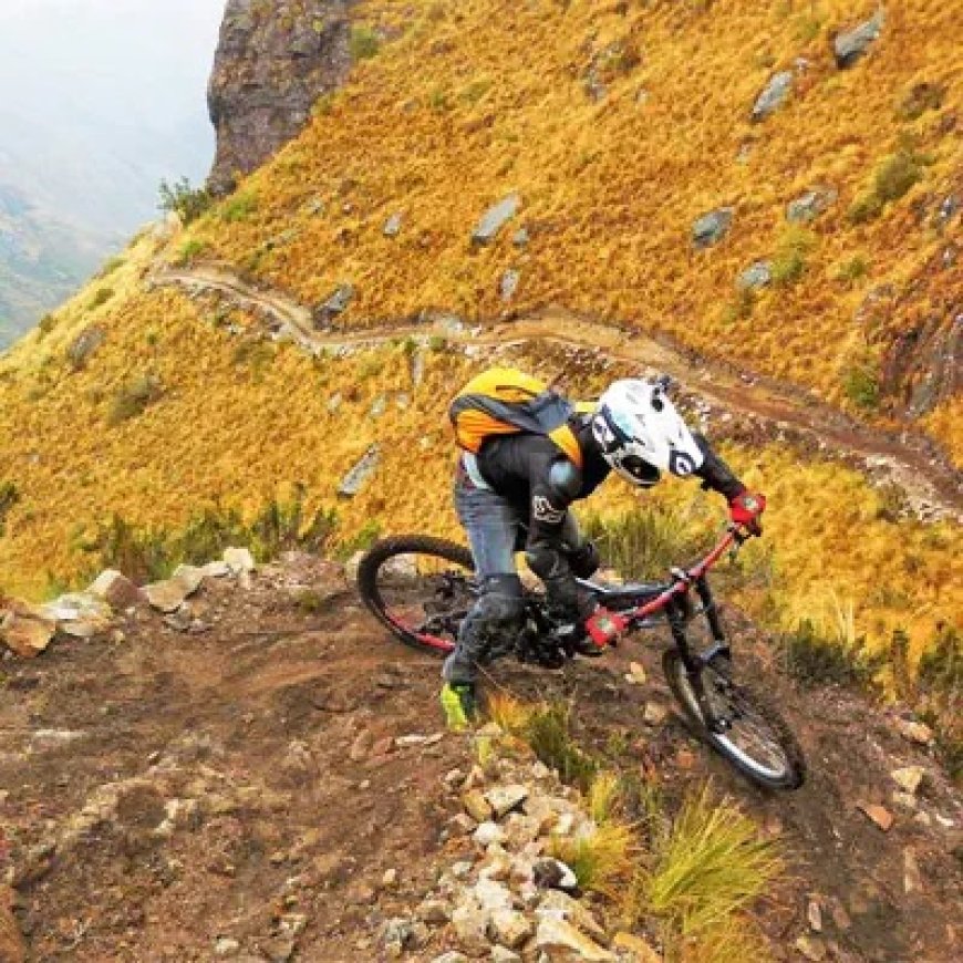 Mountain Bike Vacation Peru: The Ride Experience You'll Never Forget