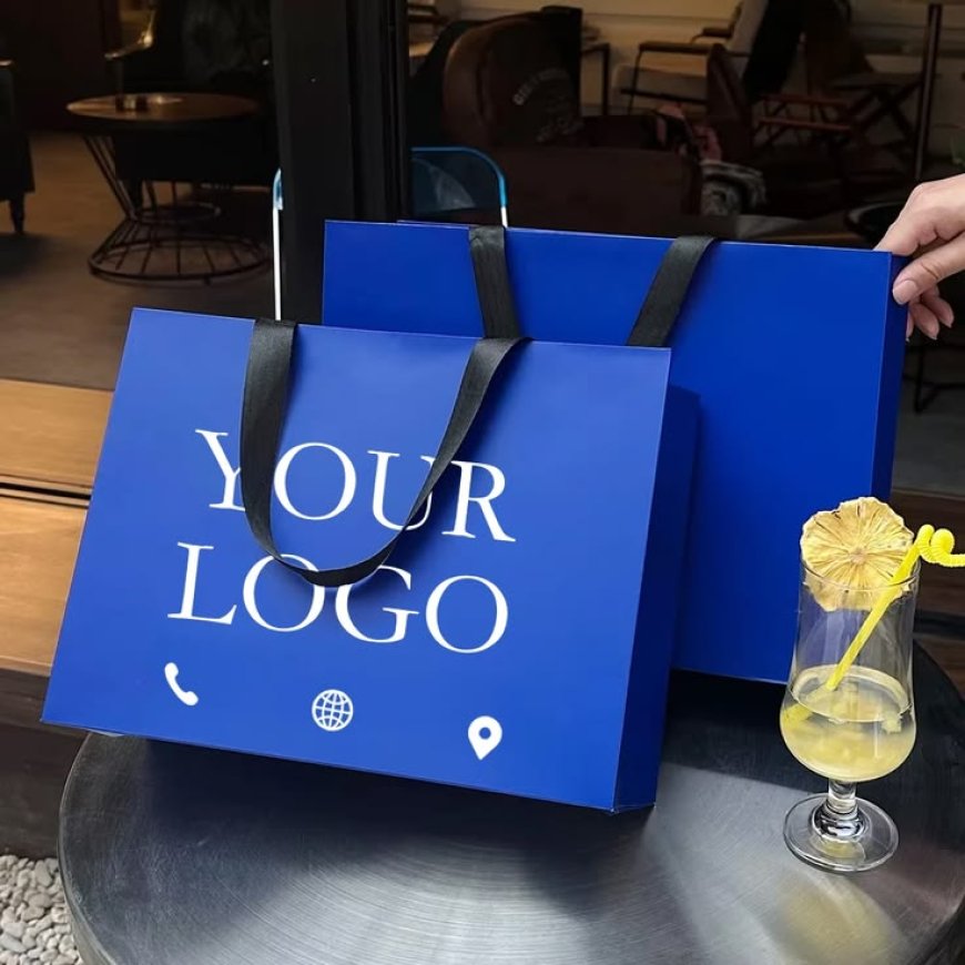 Custom Shopping Bags: Packaging That Carries Your Brand