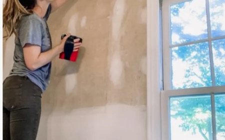 What to Expect When Painters Work in Your JLT Apartment