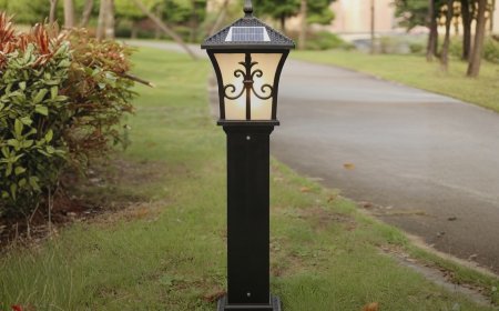 How To Choose the Right Outdoor Pole Light for Your Space?