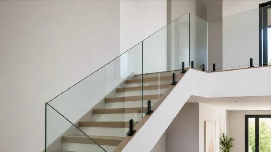 Comparing Glass Handrail Systems: Styles, Costs & Features